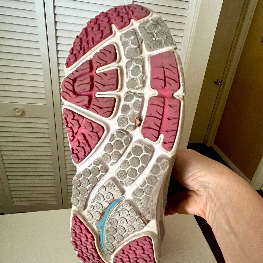 HOKA One One Bondi 4, very good condition - Picture 8 of 12